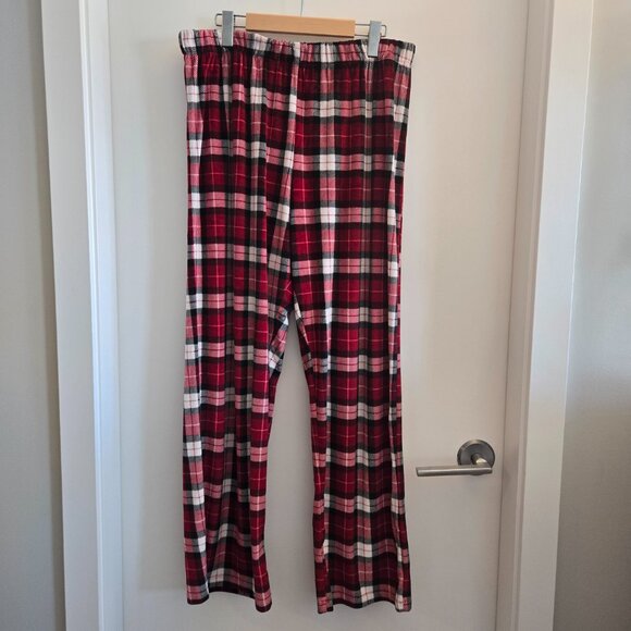 Denver Hayes Red Plaid Button-Up Pajama Set - Picture 7 of 8